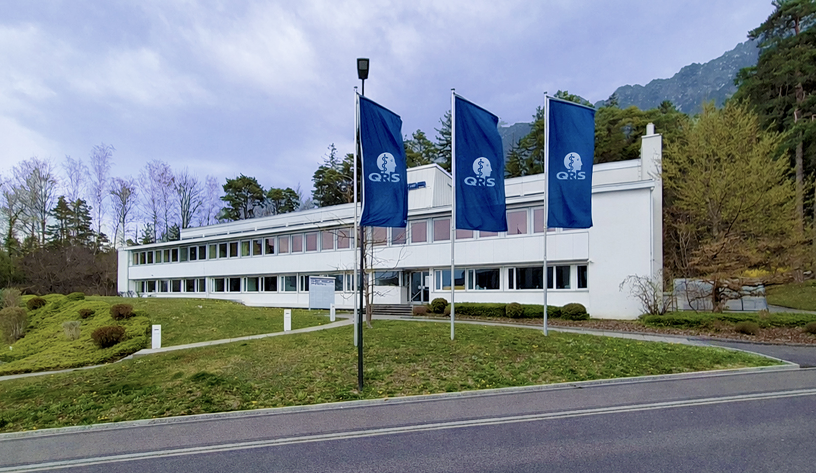 QRS MAGNOVIT AG - VADUZ - LIECHTENSTEIN